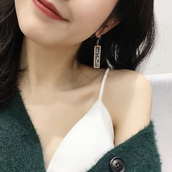 Gold Acrylic Shell Drop Earrings - Picture 3 of 5